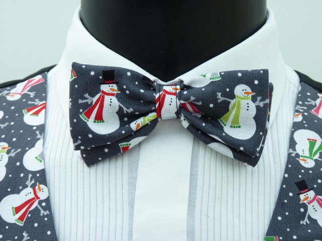 4_0_1396_7988Cheeky_Snowmen_Bow_Tie.jpg
