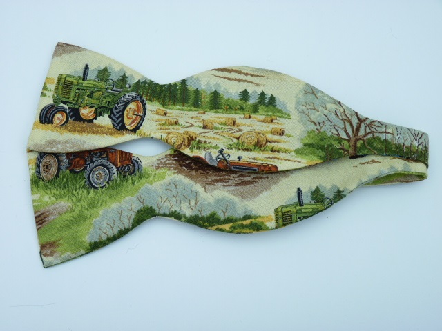 4_0_867_5561tractors_stbt.jpg