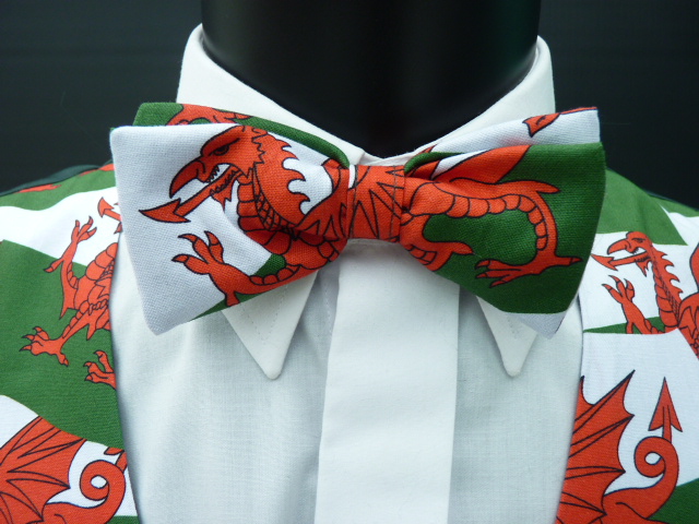 Welsh Dragon Pre Tied Bow Tie