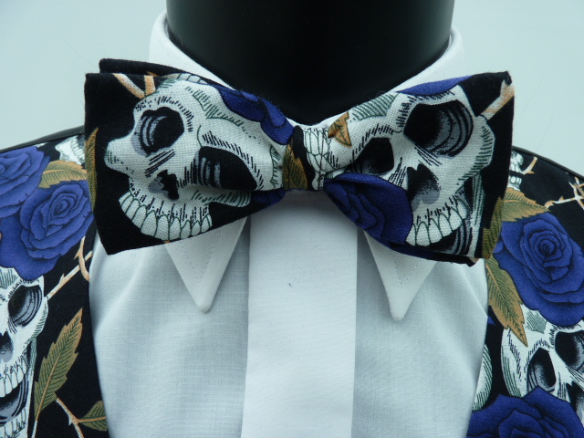 Mr Bones Blue BT