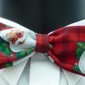 Santa Wreath Pre Tied Bow Tie